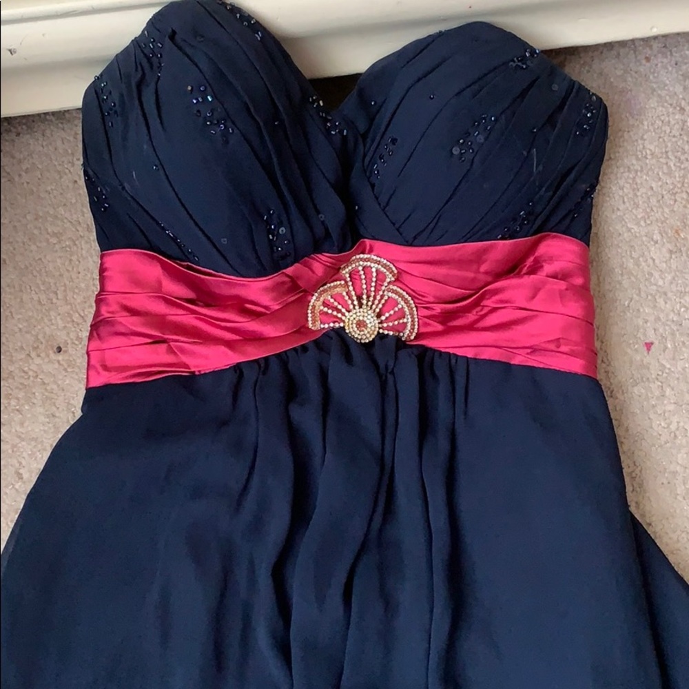 Long blue prom dress